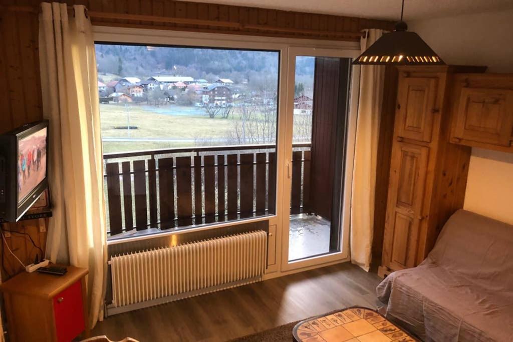 Studio Agreable Et Cosy Avec Vue Sur Les Memises Толлон Экстерьер фото